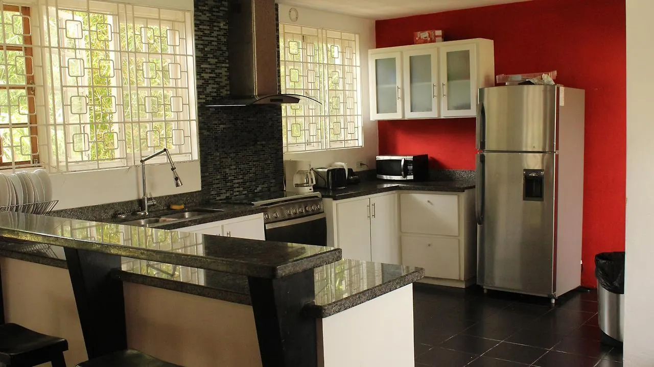 The Artiste'S Boutique By Bohemian Lodges Kingston Jamajka